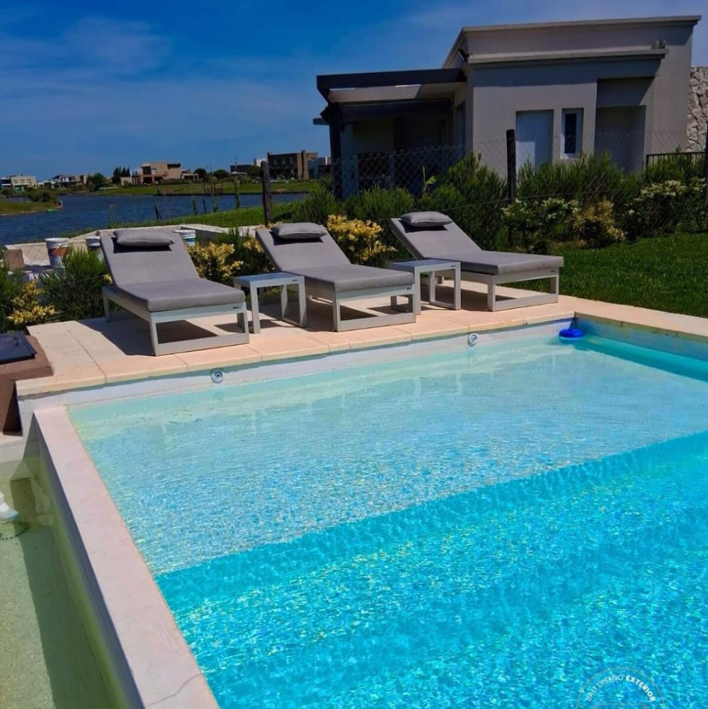 Reposeras de aluminio anodizado