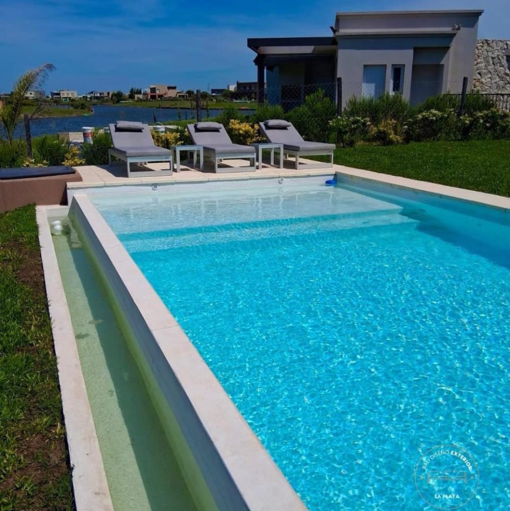 Reposeras de aluminio anodizado